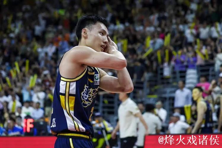 徐杰55.6%三分命中率背后:科学揭秘高命中率的三大核心要素 徐杰55.6%三分命中率背后:科学揭秘高命中率的三大核心要素